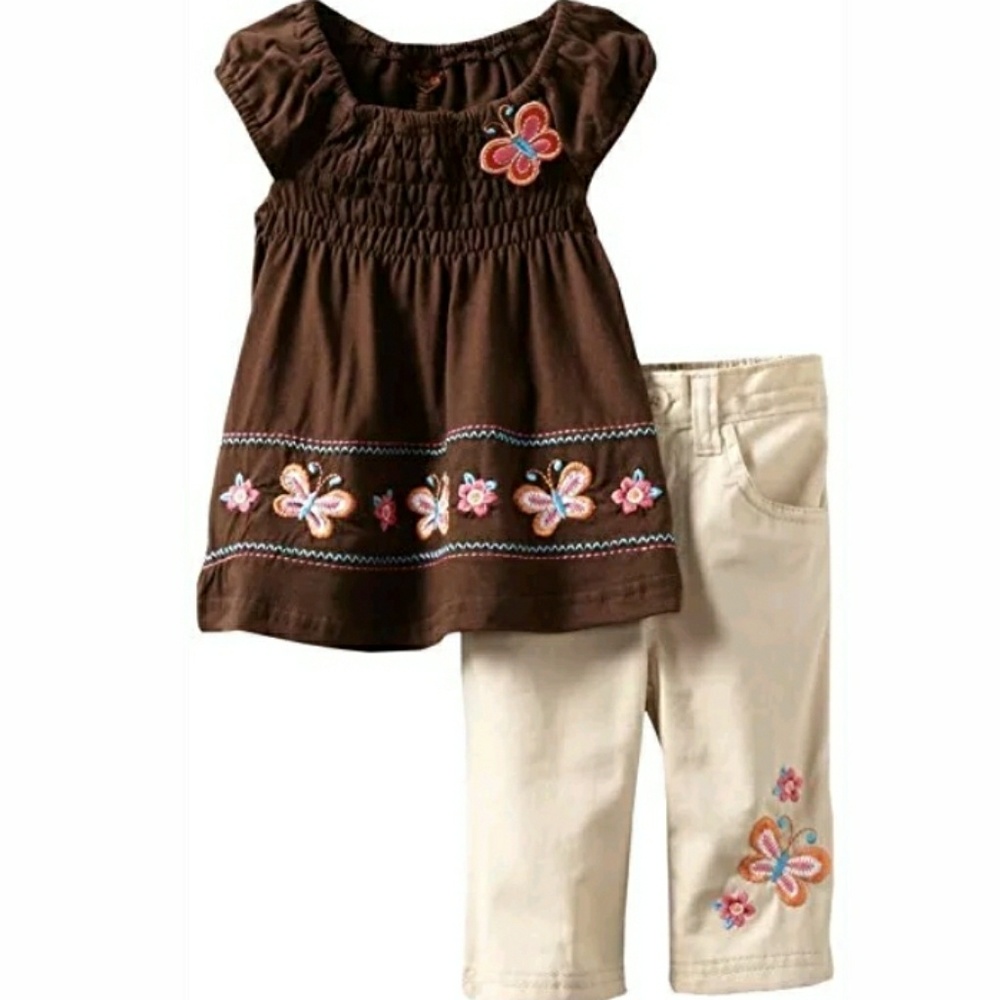 NWT 12MO 2PC SET BY YOUNG HEARTS